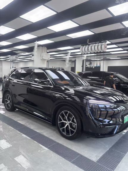 问界M6装贴航天之星7.5