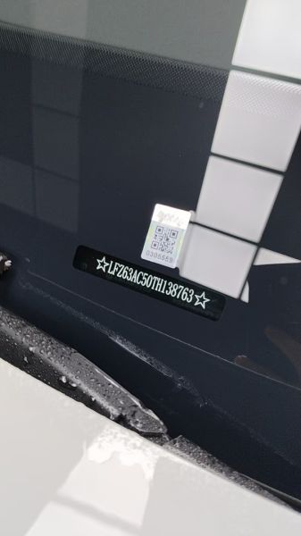 零跑C10装贴K200