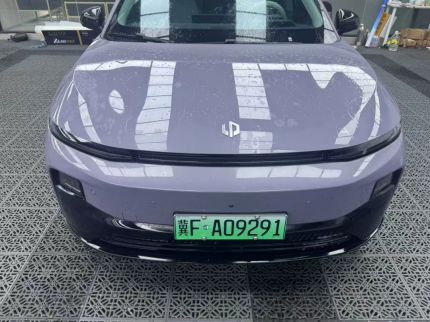 零跑B01装贴K200