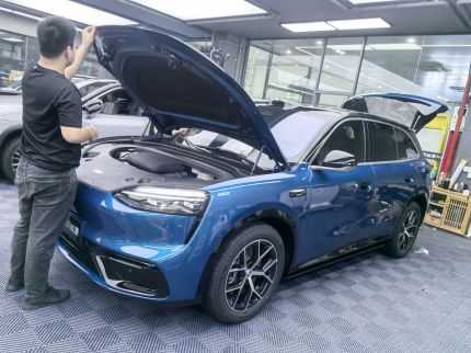 问界M6装贴CV-CT70(前挡)/CV-CT15(侧挡)