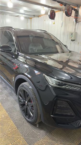红旗HS5 装贴K200