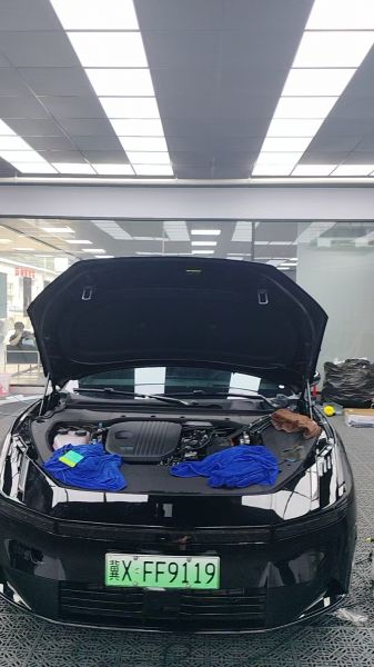 领克领克10装贴Z200