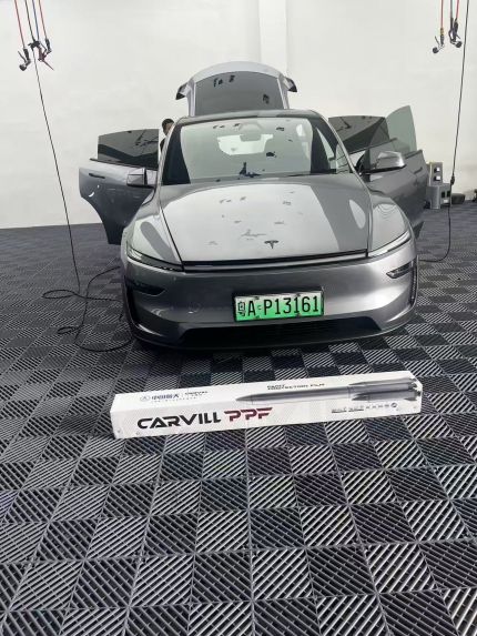 特斯拉装贴航天之星7.5
