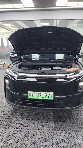 零跑C10装贴K200